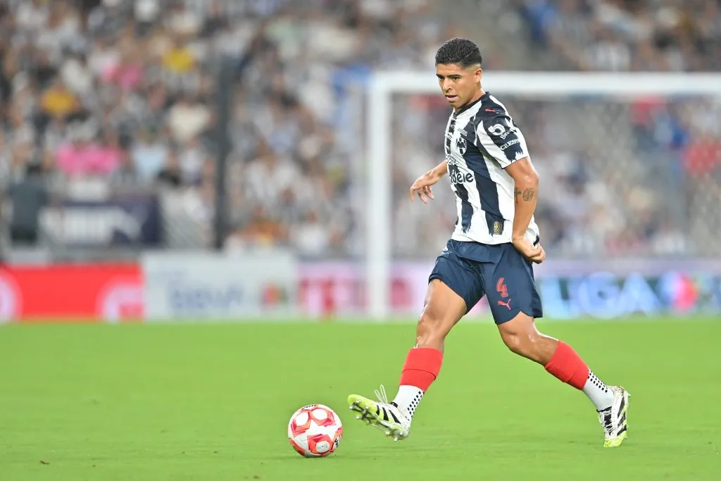 Víctor Guzmán en el partido ante América (Getty Images)