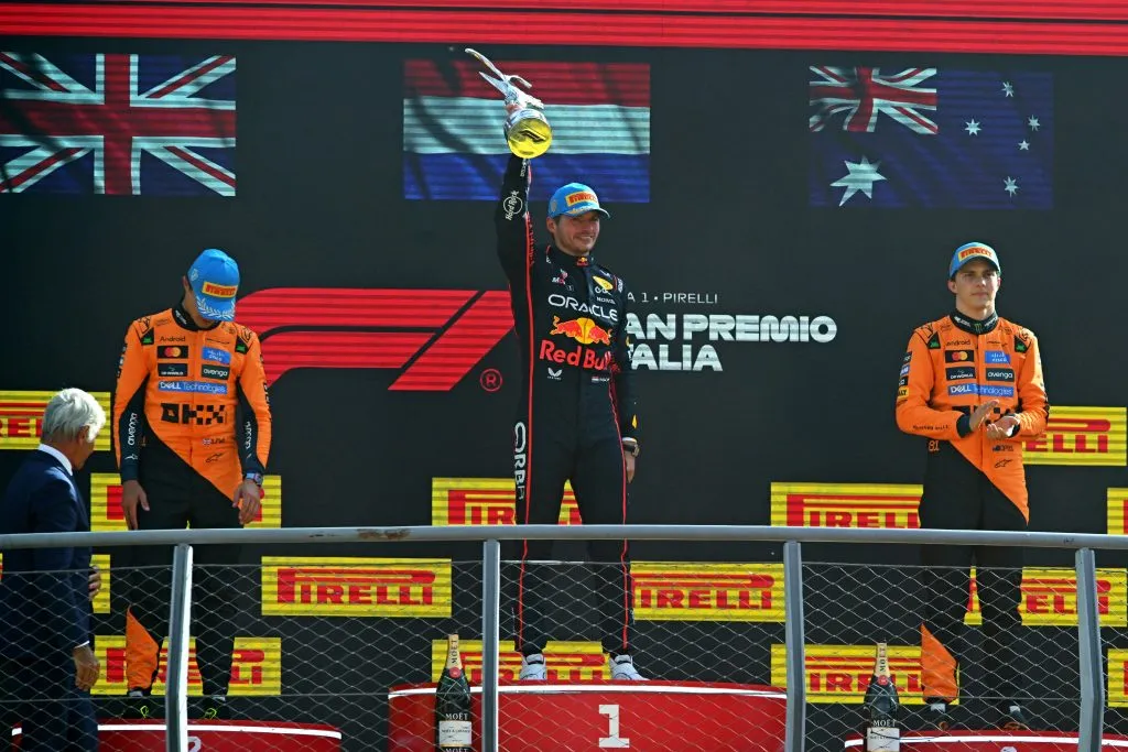 Max Verstappen celebra su victoria en Monza 2025 (GETTY IMAGES)