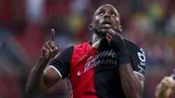 Julián Quiñones le da el plantón a Tigres y Atlas