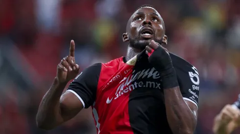 Julián Quiñones le da el plantón a Tigres y Atlas