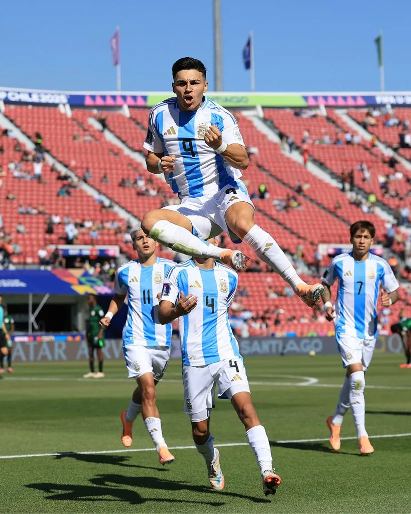 Alejo Sarco celebra un gol en el Mundial Sub-20 (X/Twitter: @Argentina)