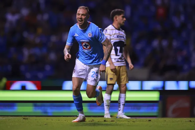 Cruz Azul vs. Pumas, sin televisación en México [Foto: Getty]