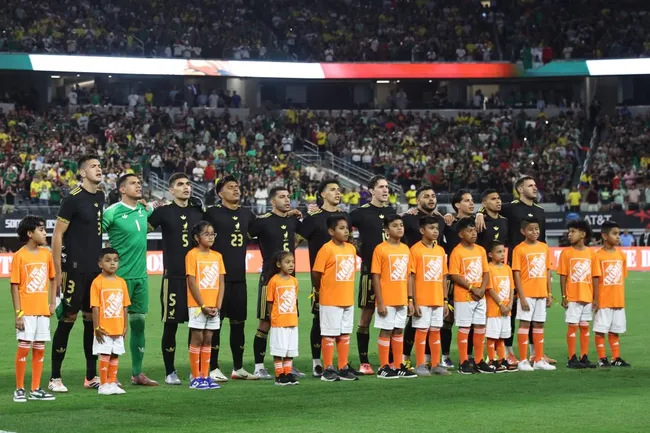 México se enfrenta este martes con Ecuador (Getty Images)