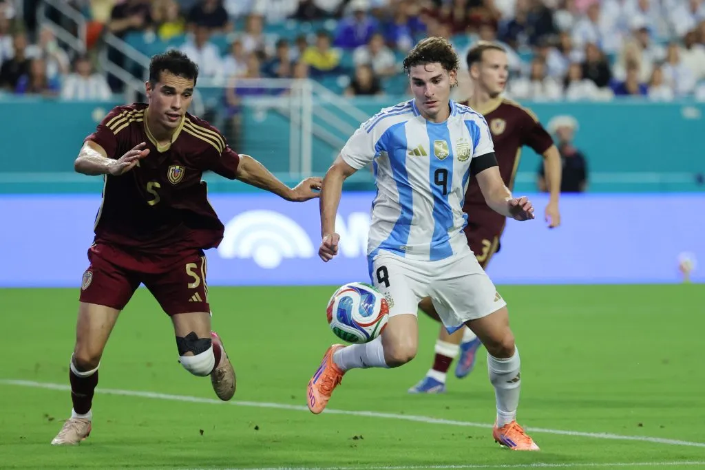 Julián Álvarez fue titular en el último amistoso pero hoy será suplente [Foto: Getty]