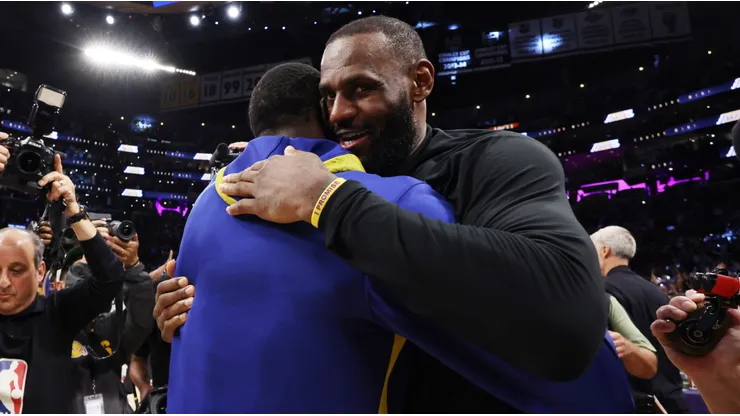LeBron James con uno de sus mejores amigos de la NBA.