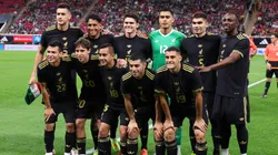 México igualó ante Ecuador en el Estadio Akron.