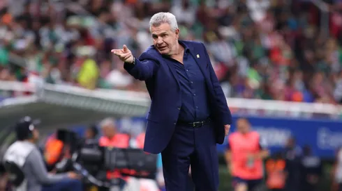 Javier Aguirre prepara nuevos convocados en noviembre