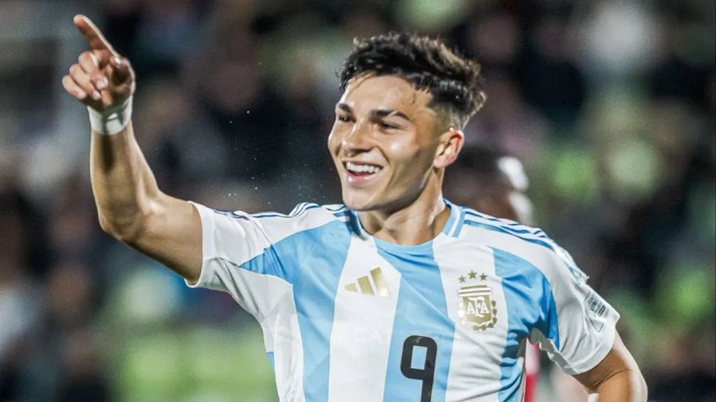 Argentina sueña con el título con Alejo Sarco como bandera.