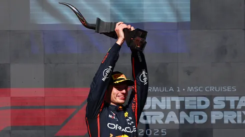 Max Verstappen celebra su triunfo en COTA