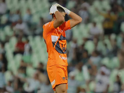 ¿Volvió Rodrigo Parra a la portería de Pumas?