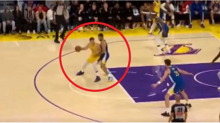 Jugada de Doncic contra Curry en Lakers vs. Warriors.