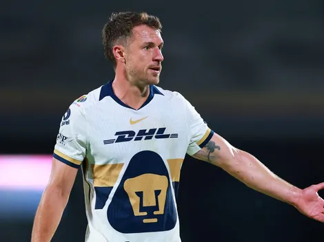 ¿Sueltan su mano? Filtran el polémico detrás de escena de la ausencia de Aaron Ramsey en Pumas