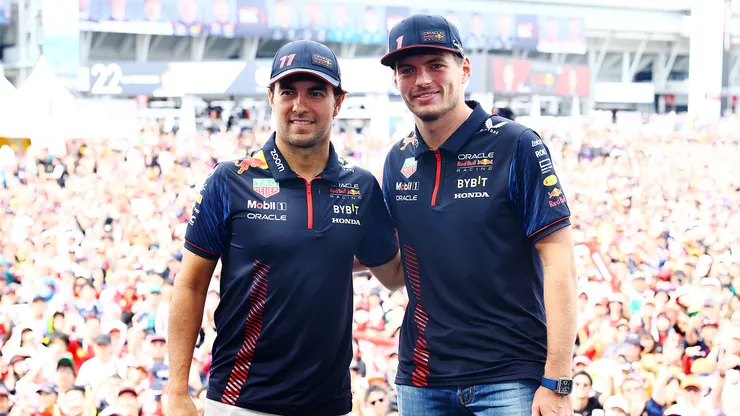 Checo Pérez y Max Verstappen
