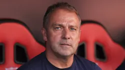 Hansi Flick no está en la banca ante Real Madrid