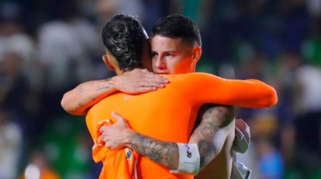 Keylor Navas y James Rodríguez en León vs Pumas. (Foto: Getty Images