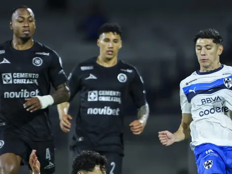 Policías golpean a familias de aficionados de Rayados