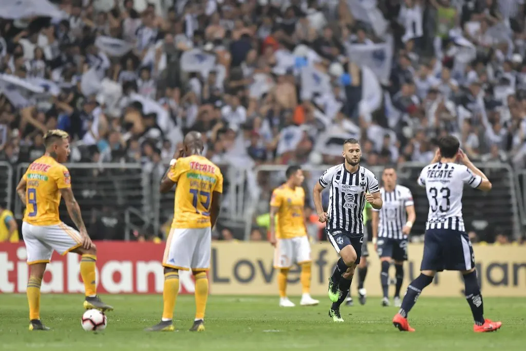 El Gigante de Acero se viste de gala para otro Rayados-Tigres [Foto: Getty]