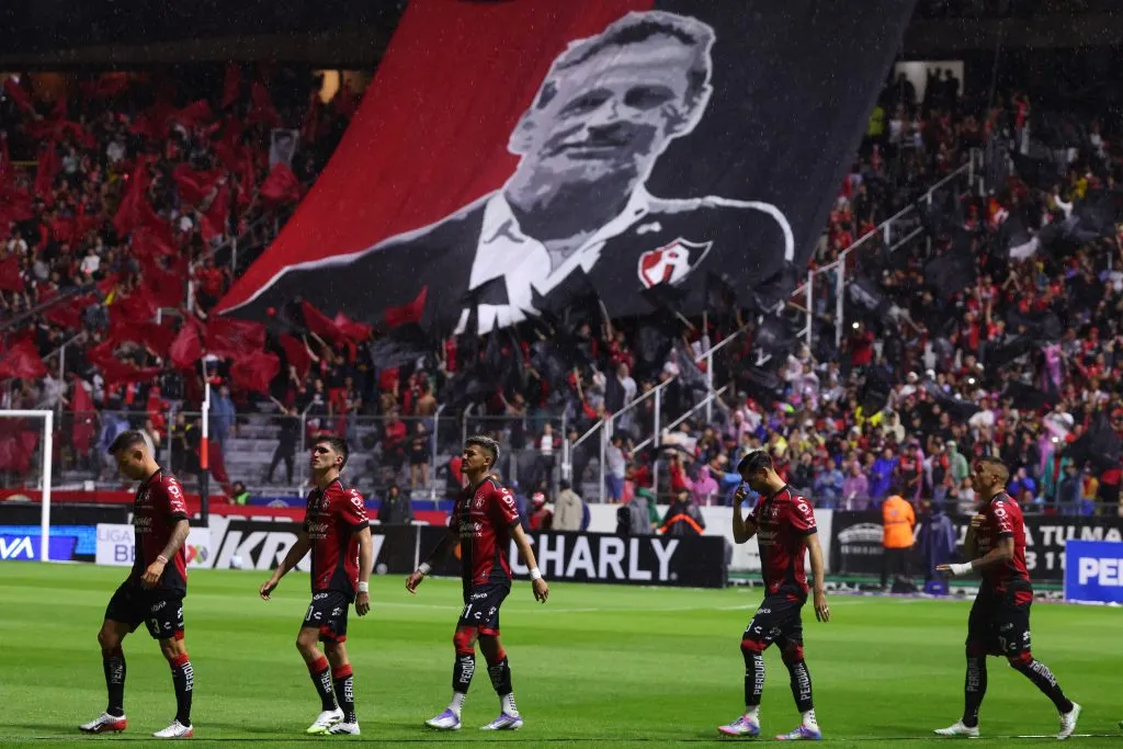 Diego Cocca, ídolo de Atlas y adorado por su afición [Foto: Getty]