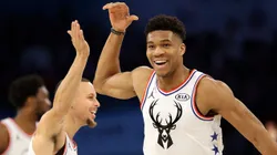 Curry y Antetokounmpo podrían ser compañeros en Warriors.