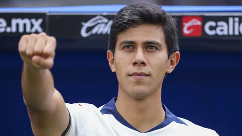 José Juan Macías, delantero de Pumas