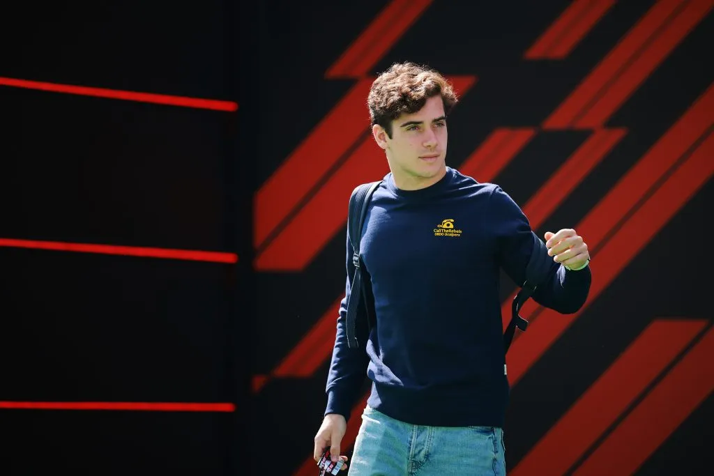 Franco Colapinto en su llegada al GP de México (GETTY IMAGES)