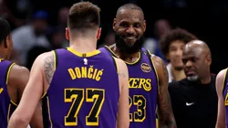 LeBron James y Luka Doncic en Lakers