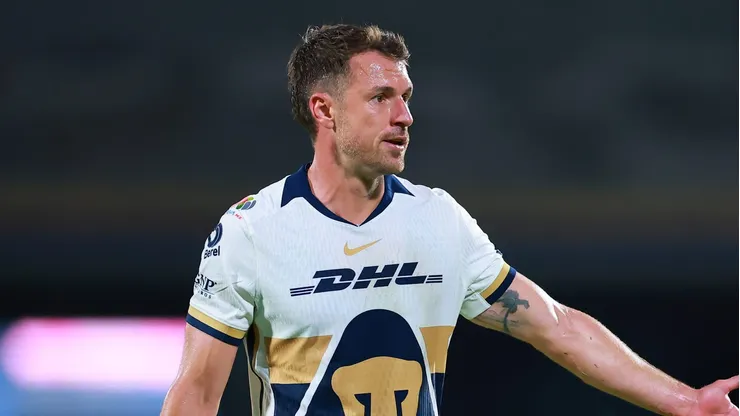Aaron Ramsey se va de Pumas UNAM tras la desaparición de su perro