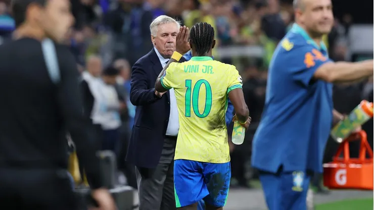 Carlo Ancelotti le llamó la atención a Vinicius Jr.