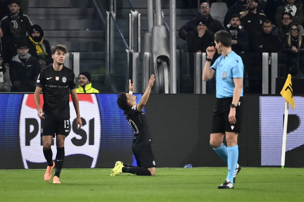 Maxi Araujo, feliz por su segundo gol en Champions League [Foto: Getty]