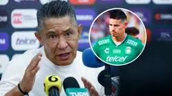 Ignacio Ambriz 'despide' a James en conferencia.