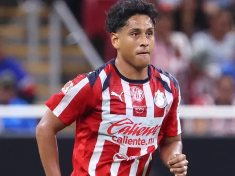 ¿Por qué no juega Luis Romo en Chivas vs. Rayados por el Apertura 2025?