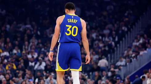 El regreso de Stephen Curry a las canchas aún es un misterio.