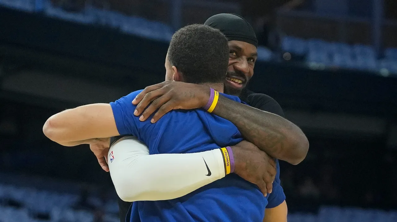 Curry y LeBron ya jugaron juntos en los Juegos Olímpicos 2024. (Foto: Getty Images)
