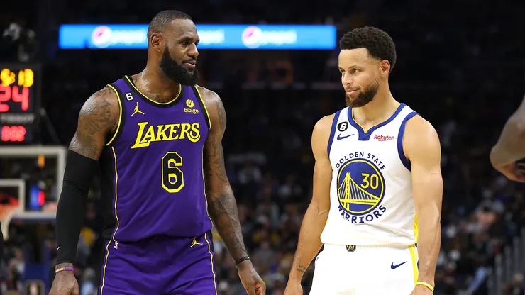 LeBron James es el jugador de la NBA con más ingresos