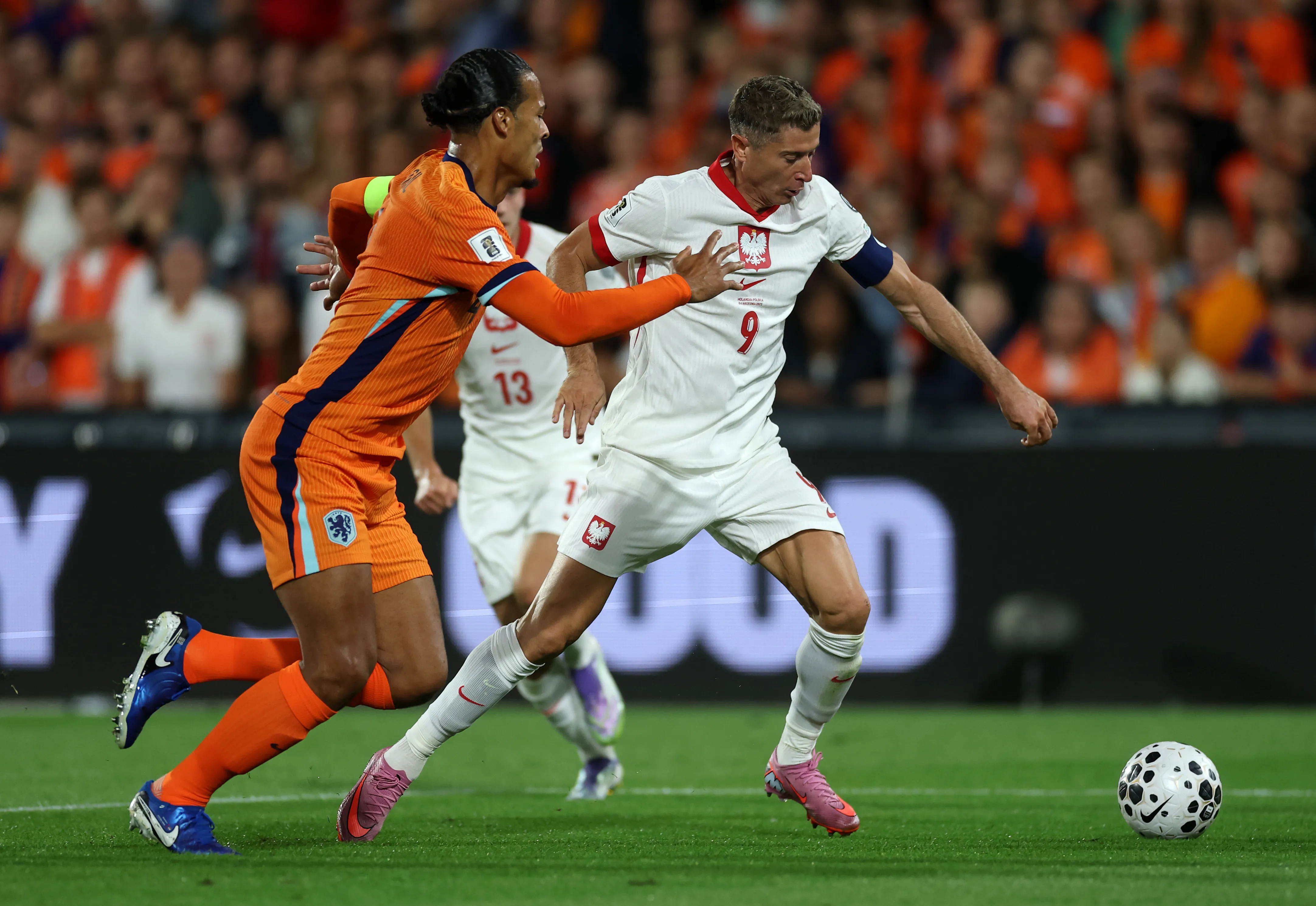 Polonia y Países Bajos se enfrentan este viernes (Getty Images)