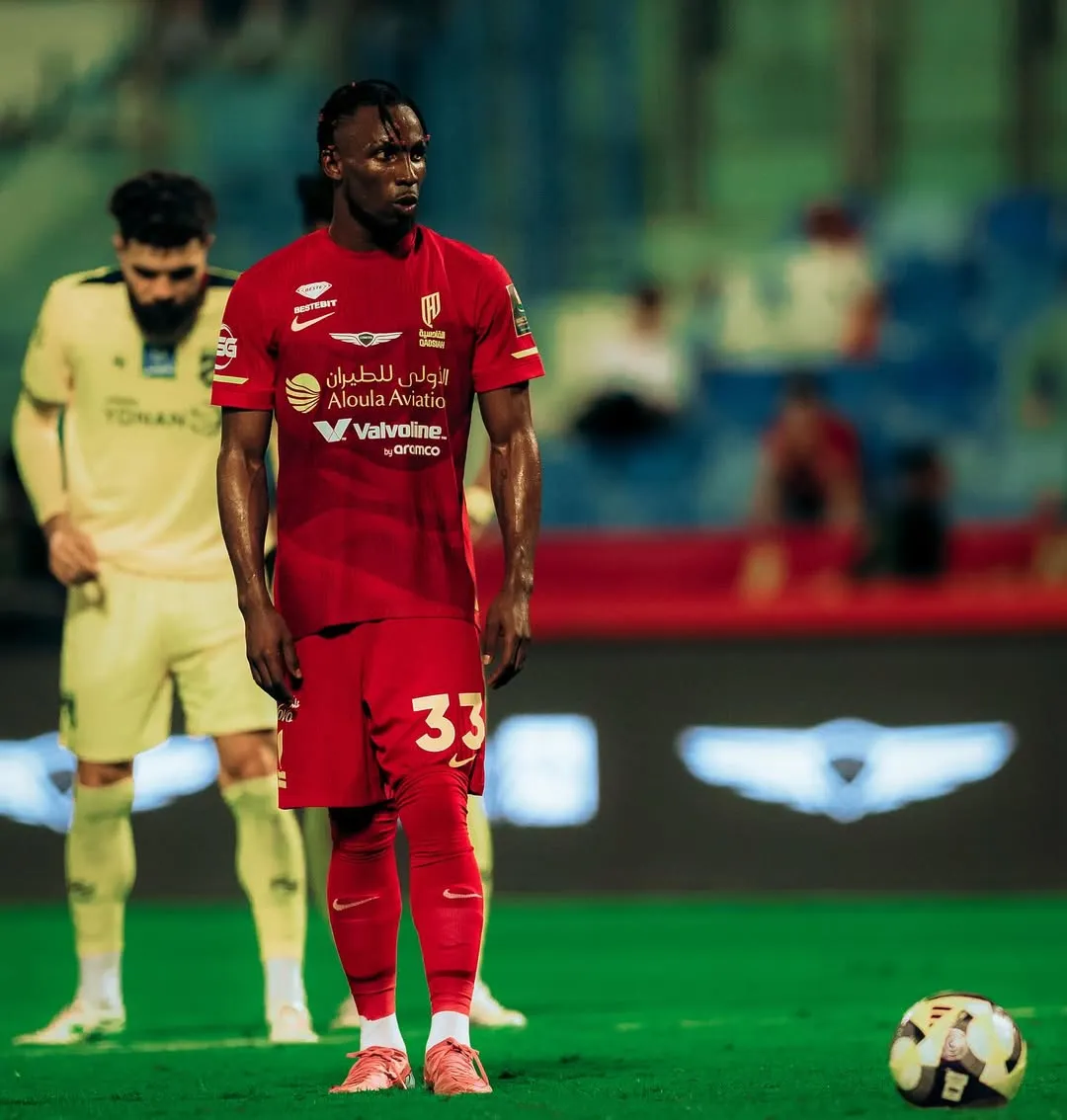 Julián Quiñones en Al-Qadsiah (@julianquinones33)