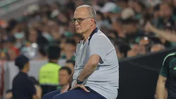 Marcelo Bielsa se deshizo en elogios para con Gilberto Mora
