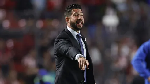 Benjamin Mora dejó a Querétaro pero podría dirigir en otro club de la Liga MX