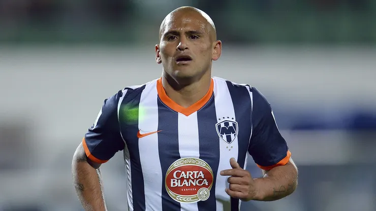 Humberto Suazo se convirtió en entrenador