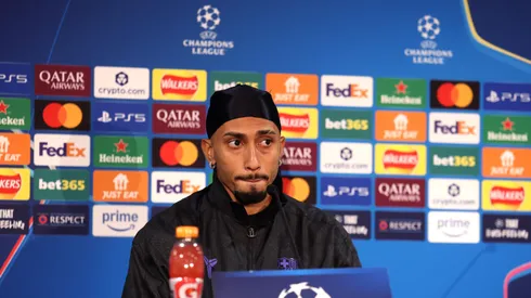 Raphinha no es titular en el Chelsea vs Barcelona