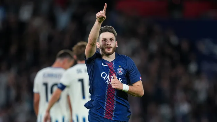 Kvicha Kvaratskhelia suma dos goles en tres partidos en la actual edición de la Champions League.