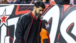 Sebastián Abreu fue tentado desde el exterior.