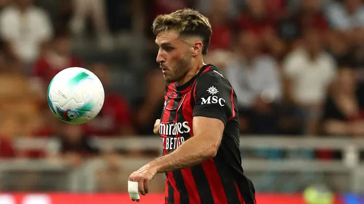 El entrenador de Milan reveló cuándo estará a disposición Santiago Giménez
