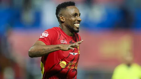 Qué plaza tendría que liberar América para el regreso de Julián Quiñones