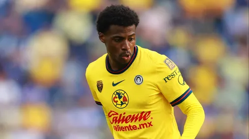 Javairo Dilrosun con una buena oportunidad en 2026