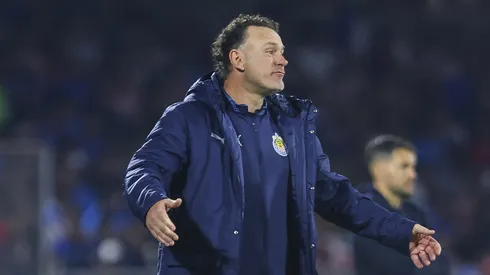 Gabriel Milito reveló la razón por la que Javier Hernández ejecutó el penal para Chivas