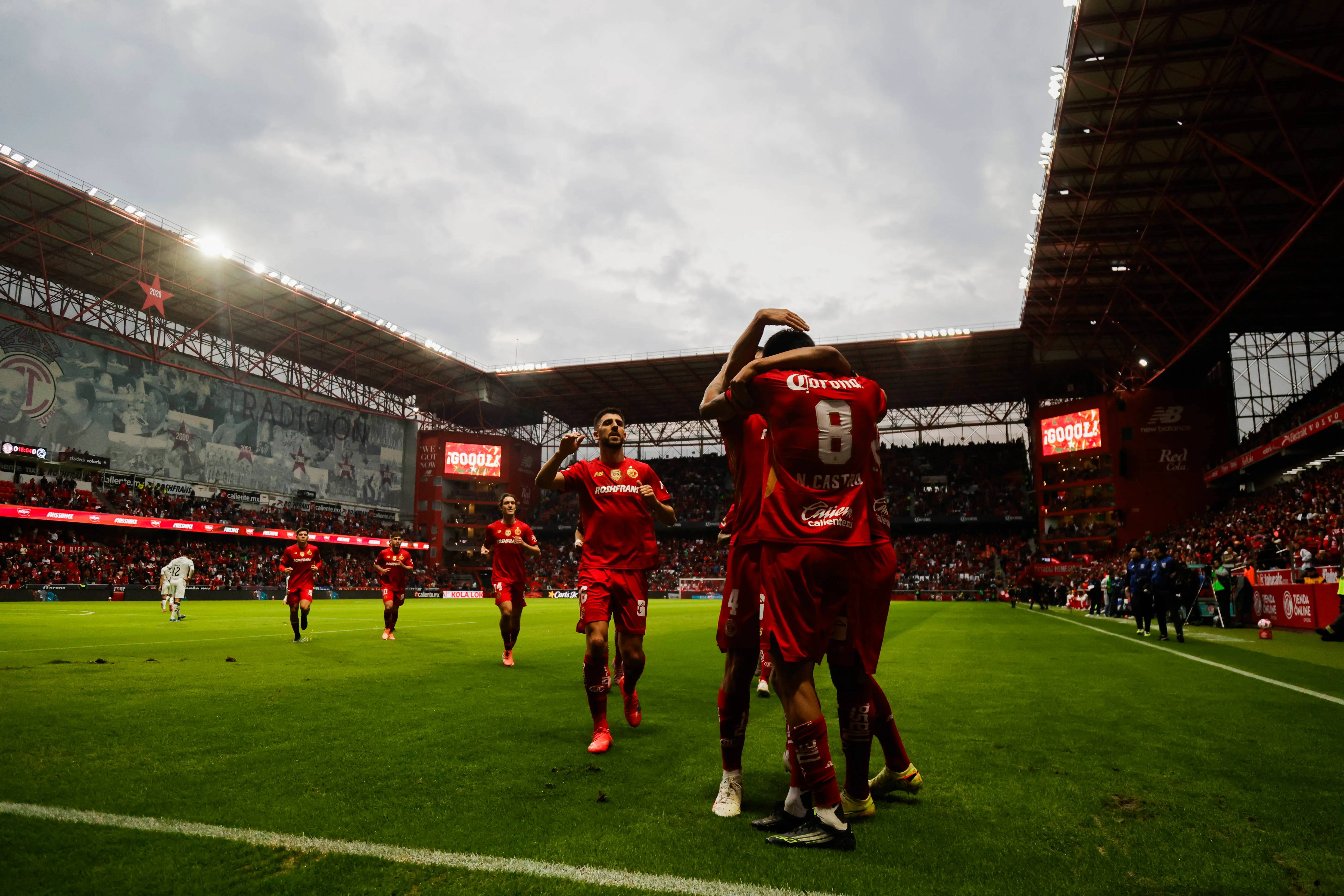Toluca se viste de candidato: ¿podrán bajarlo? [Foto: Getty]