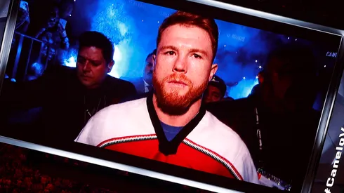 Canelo Álvarez está tirando a la basura parte de su prestigio.