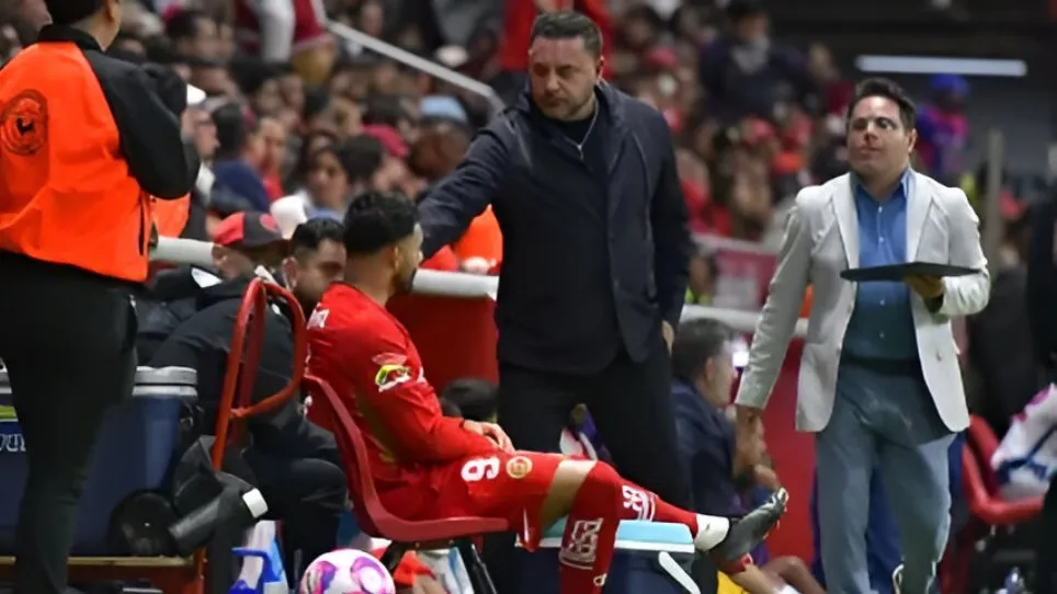 Alexis Vega, cada vez más cerca de estar listo.