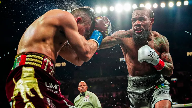 Pitbull Cruz terminó empatando con Lamont Roach en Texas.